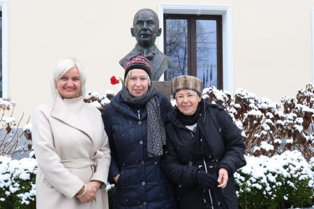 Odkritje doprsnega kipa dr Alfreda Šerka 28 Foto Ljubo Vukelič